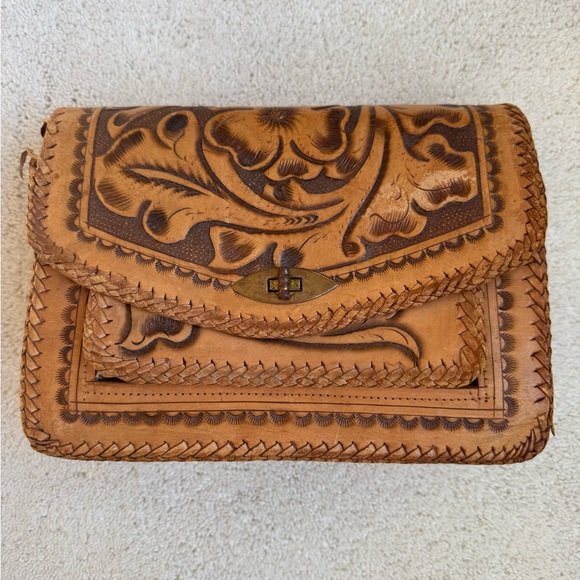 Handbags - Vintage 1950s Flora Tooled Leather Bag